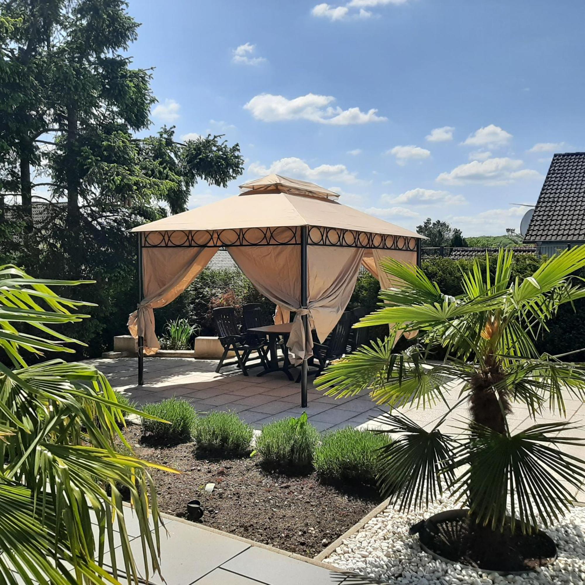 Design Maisonette - 24H Self-Check-In - Bis 7 Pers - In Direkter Weihernaehe - Parkplatz - Wifi - Balkon -Terrasse - Radwege Schiffweiler Luaran gambar